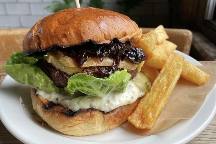 Bottomless Brunch at Coin Laundry London